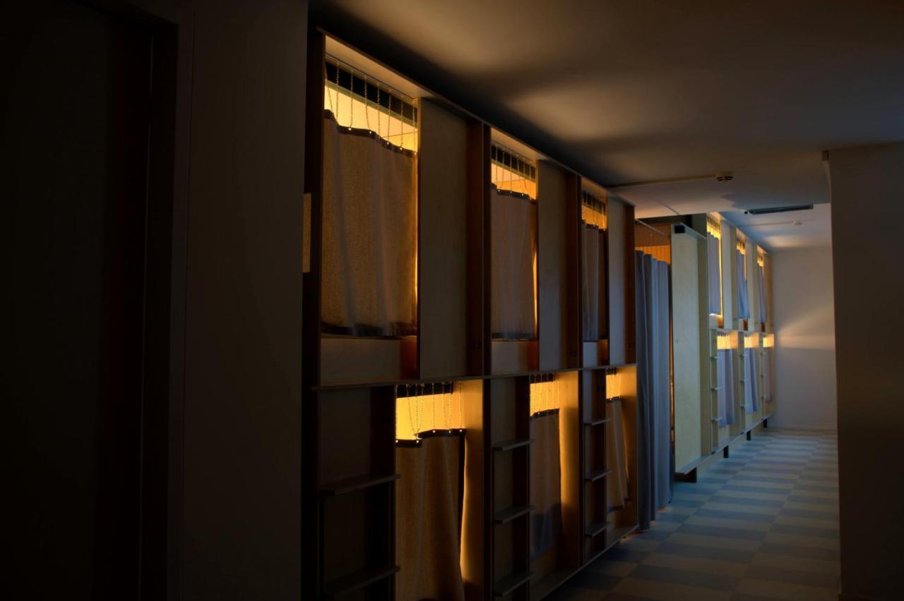 Green Marmot Capsule Hotel Zuerich מראה חיצוני תמונה