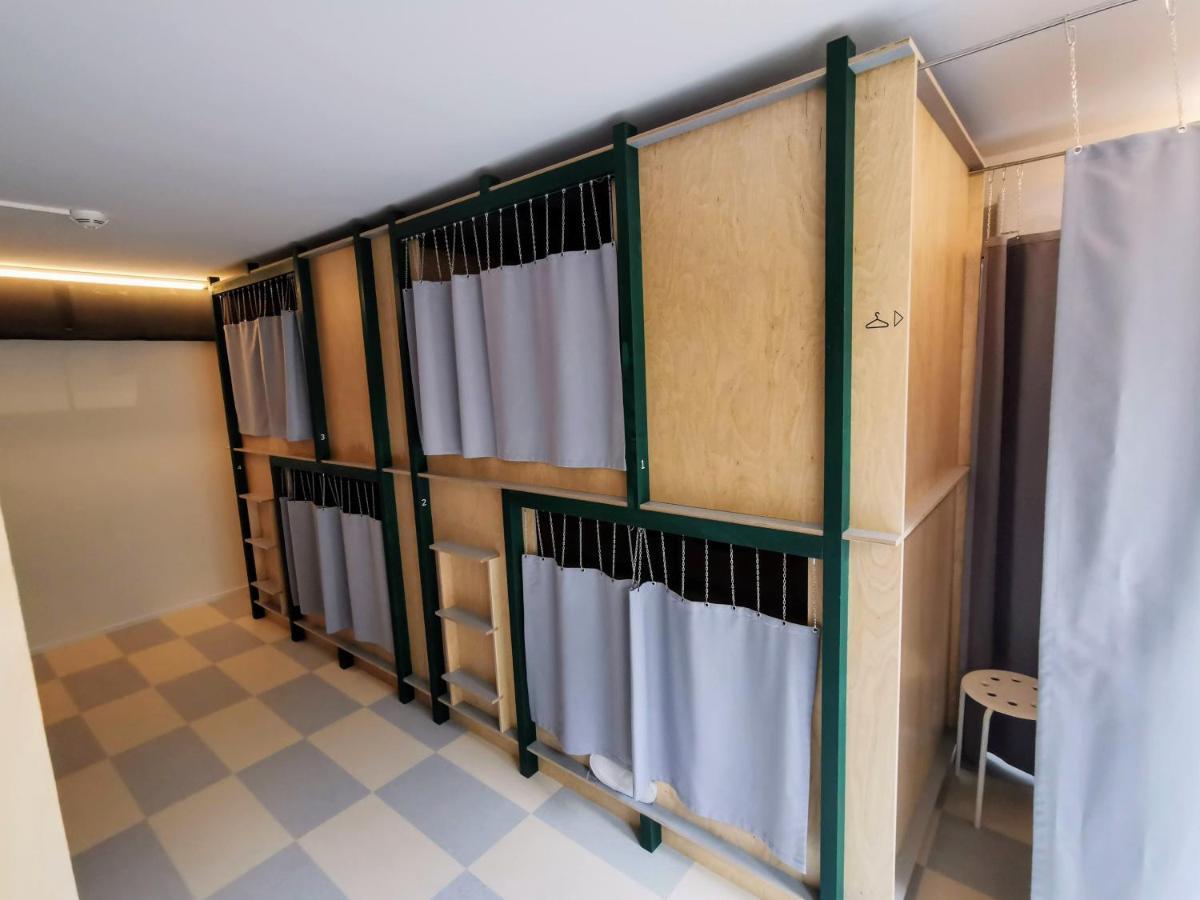 Green Marmot Capsule Hotel Zuerich מראה חיצוני תמונה