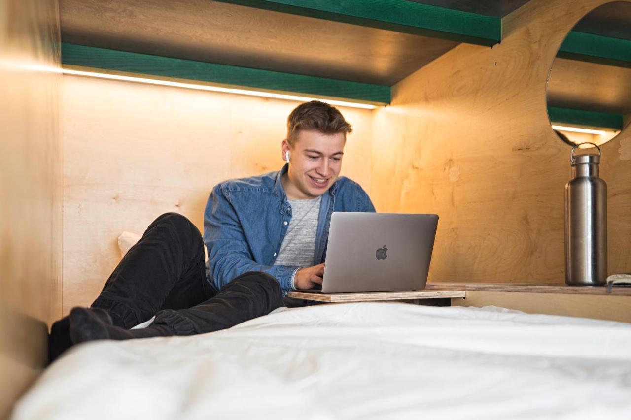 Green Marmot Capsule Hotel Zuerich מראה חיצוני תמונה