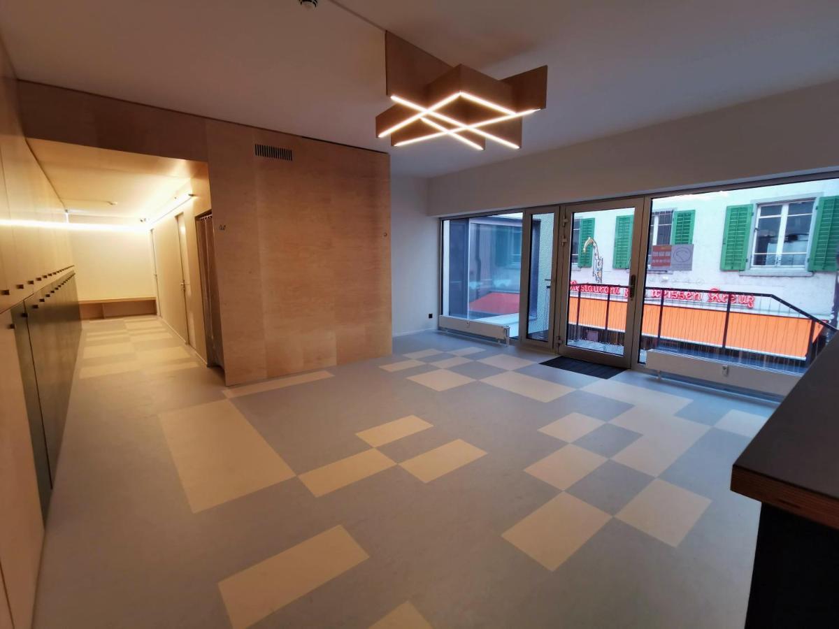 Green Marmot Capsule Hotel Zuerich מראה חיצוני תמונה